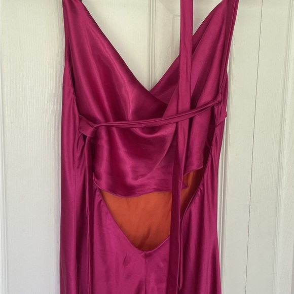 Prom dress - Picture 2 of 3